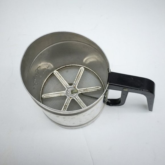Foley Kitchen Foley Vintage Aluminum Flour Sifter Poshmark